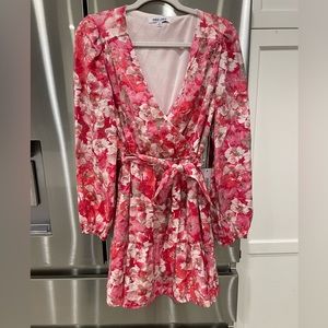 New Mimi Chica Floral Short Dress with Long Sleeves size Medium